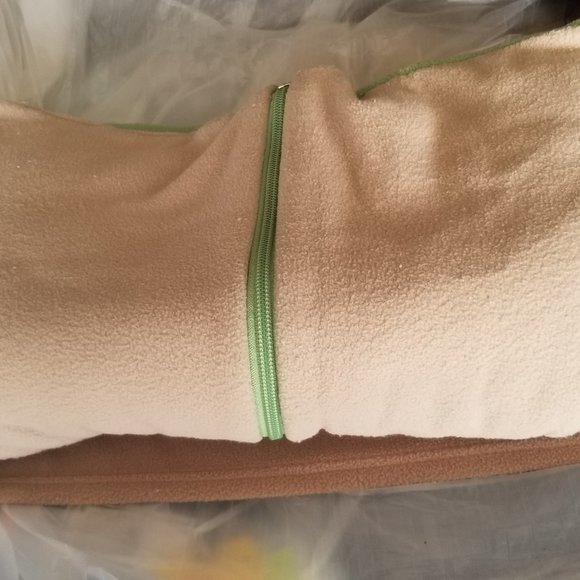 Cuddle Care Stroller Blanket - Picture 7 of 10